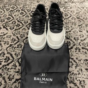 Balmain
B-skate panelled low-top sneakers
